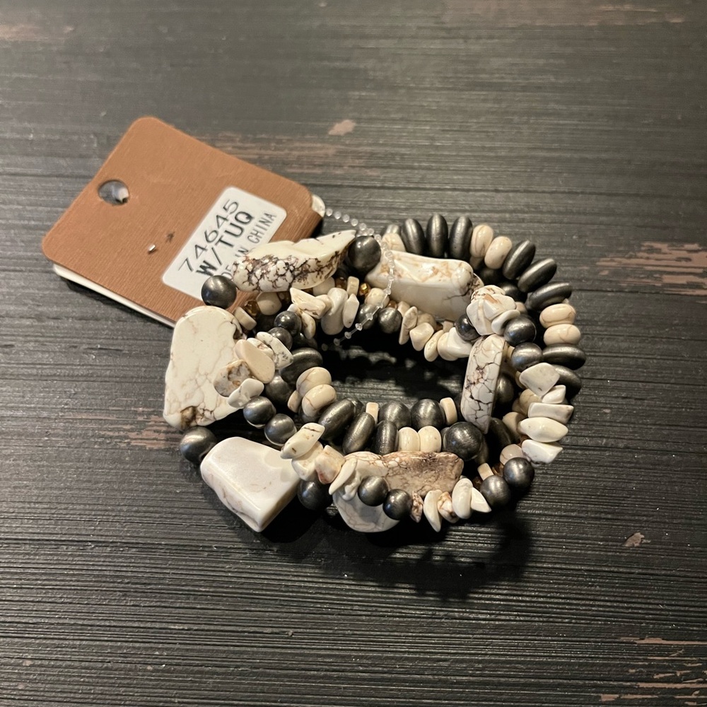 Bracelet